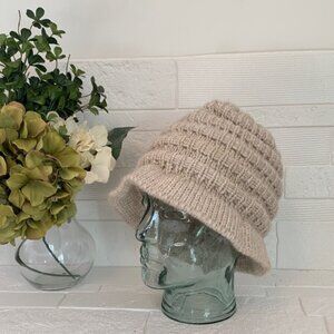 Alpaca blend knit bucket hat